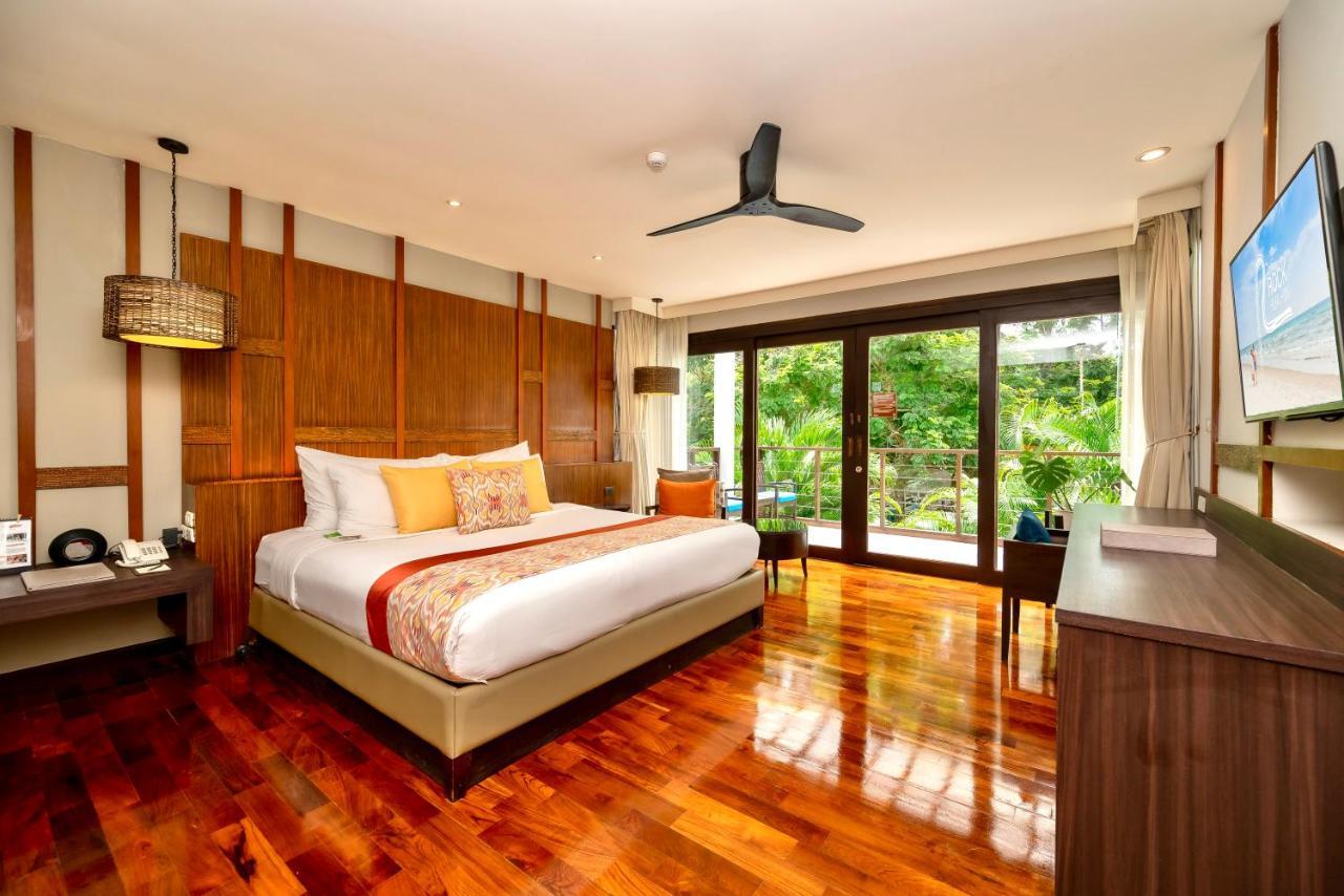 The Rock Hua Hin Beachfront Spa Resort Εξωτερικό φωτογραφία